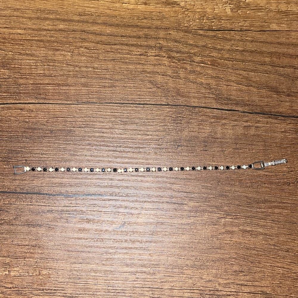 SOLD. Vintage Silver Tone Black and Clear Rhinestone Bracelet